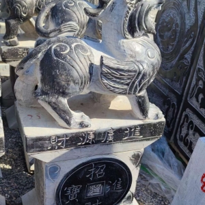 动物石雕