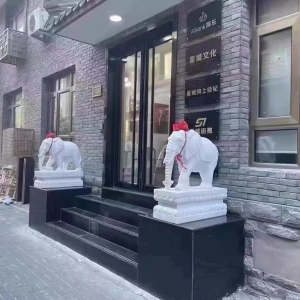 动物石雕
